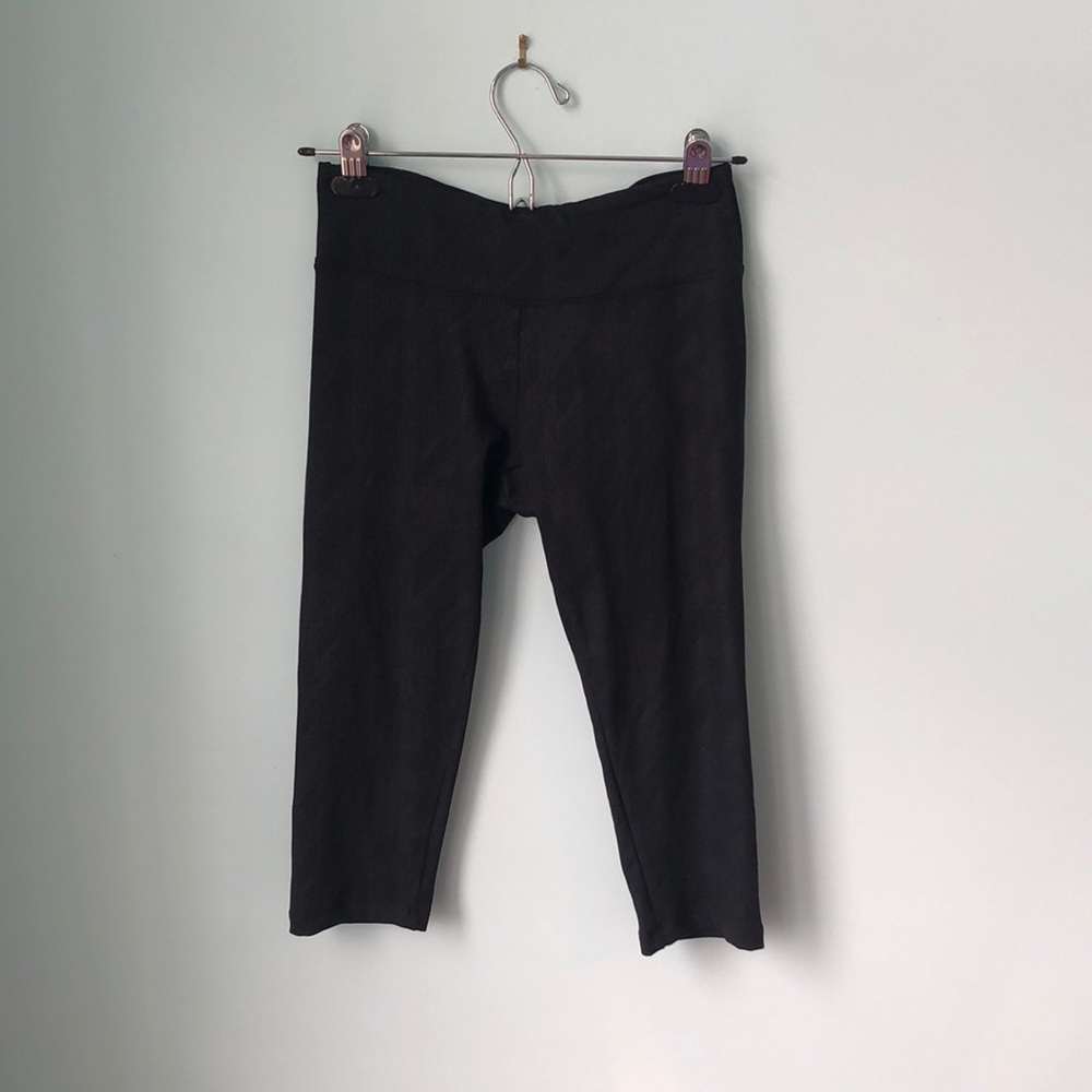 Cropped Athletic Leggings